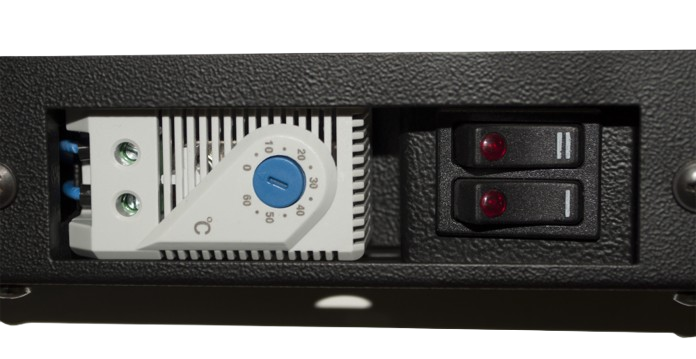 6-Way Fan, Analog Thermostat Controlled UK Plug Type Fan Module Black